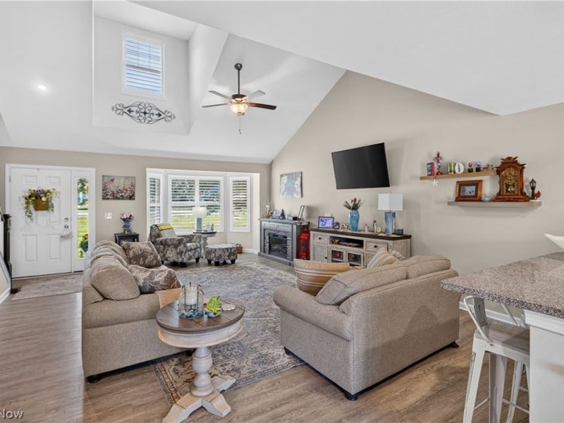 48600 Middle Ridge Road, Amherst, OH 44001 Photo 25