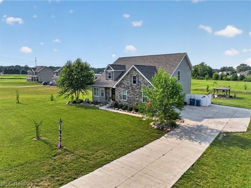 48600 Middle Ridge Road, Amherst, OH 44001 Photo 4