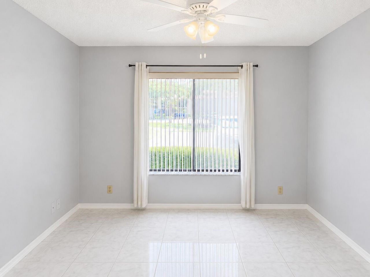 1995 SW Silver Pine Way, Unit 119-D1, Palm City, FL 34990 Photo