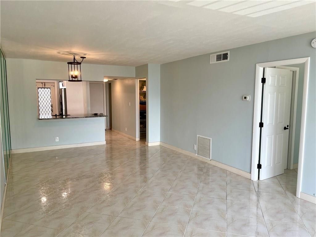 801 N Ocean Boulevard, Unit 202, Pompano Beach, FL 33062 Photo