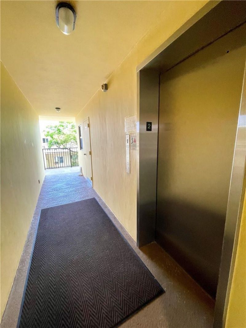 801 N Ocean Boulevard, Unit 202, Pompano Beach, FL 33062 Photo
