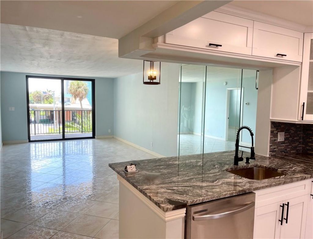 801 N Ocean Boulevard, Unit 202, Pompano Beach, FL 33062 Photo