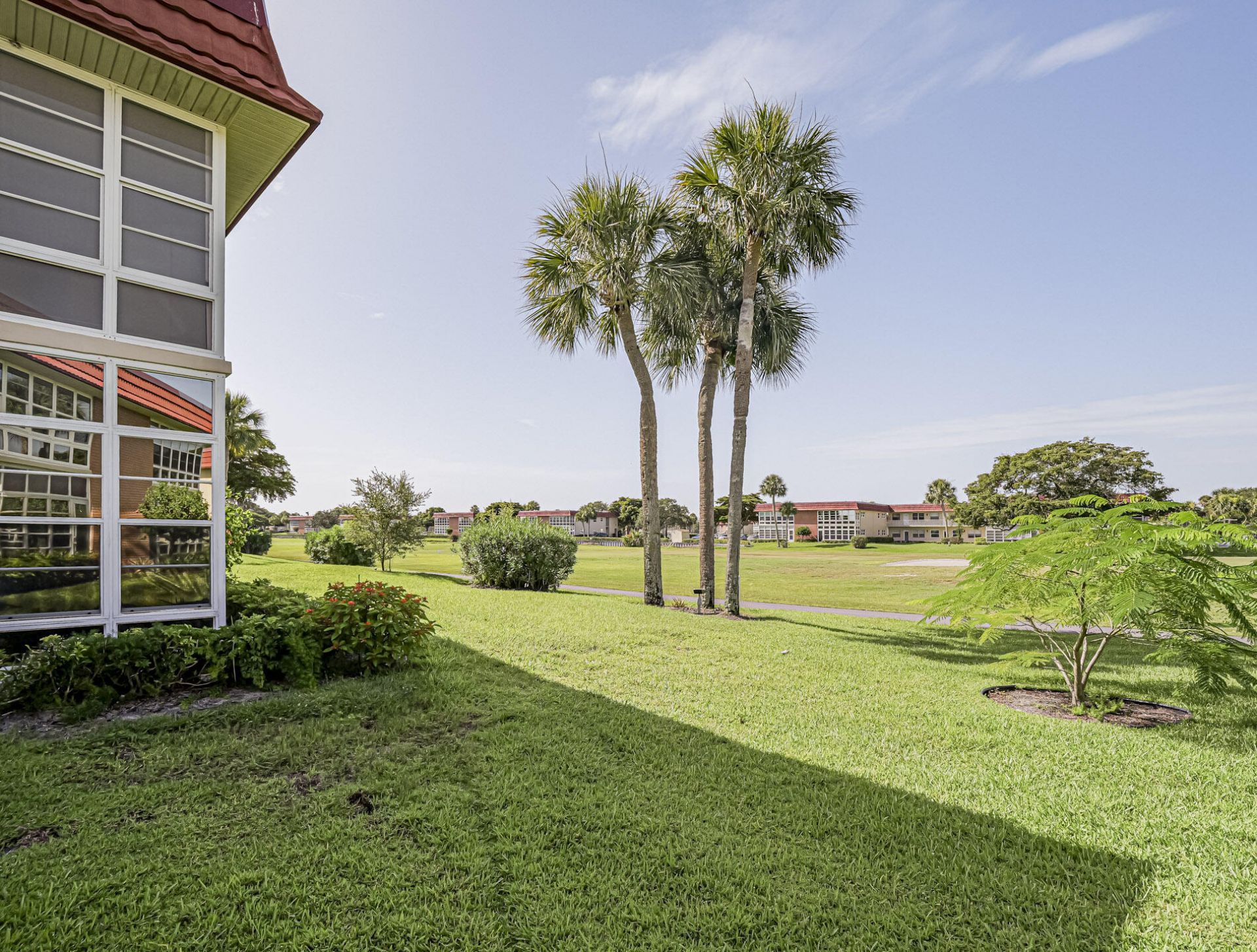 106 Spring Lake Court, Unit 201, Vero Beach, FL 32962 Photo