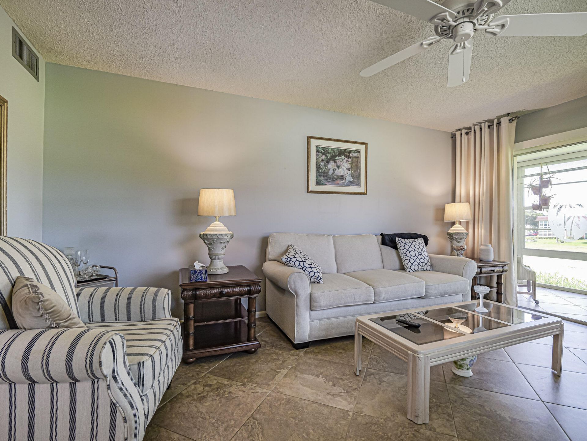 106 Spring Lake Court, Unit 201, Vero Beach, FL 32962 Photo