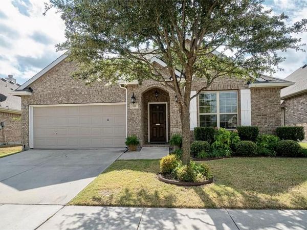 908 Lake Grove Drive, Little Elm, TX 75068