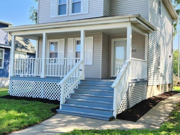 912 Sibley Street, Hammond, IN 46320