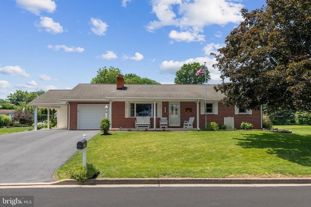 1472 LINN STREET , STATE COLLEGE, PA 16803