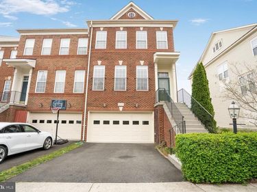 22062 DILWORTH SQUARE , BROADLANDS, VA 20148