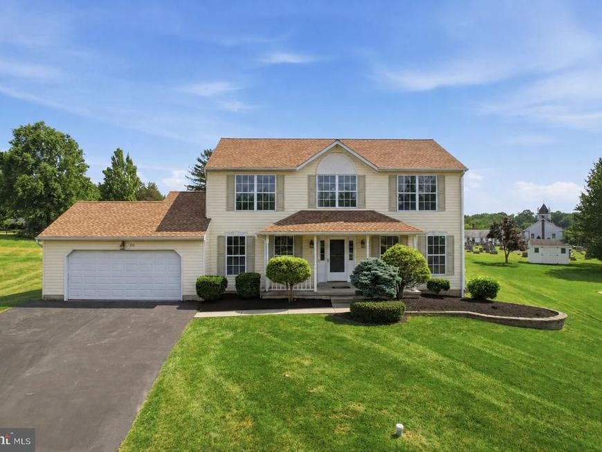 218 Strassburger Road, Perkasie, PA 18944 Main Photo
