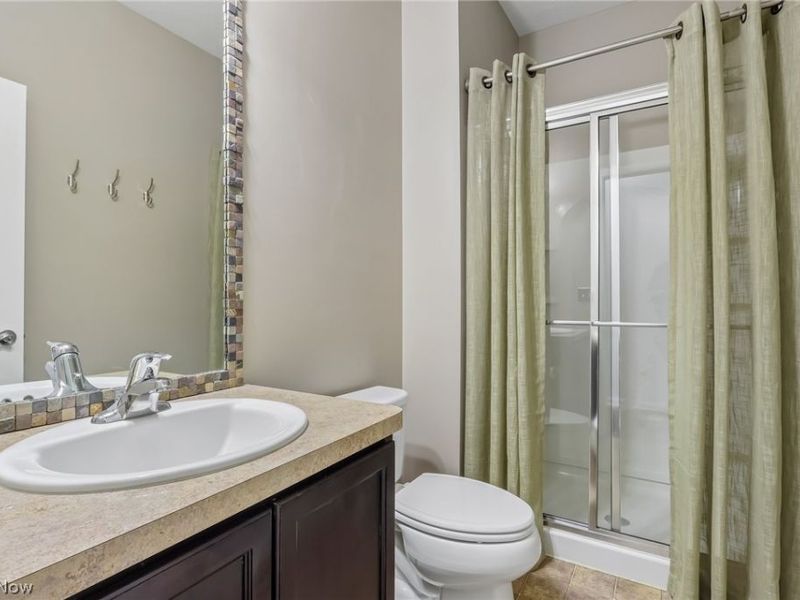 106 Rotili Lane, Akron, OH 44321 Photo 19