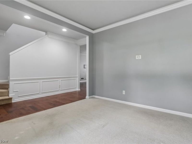106 Rotili Lane, Akron, OH 44321 Photo 4