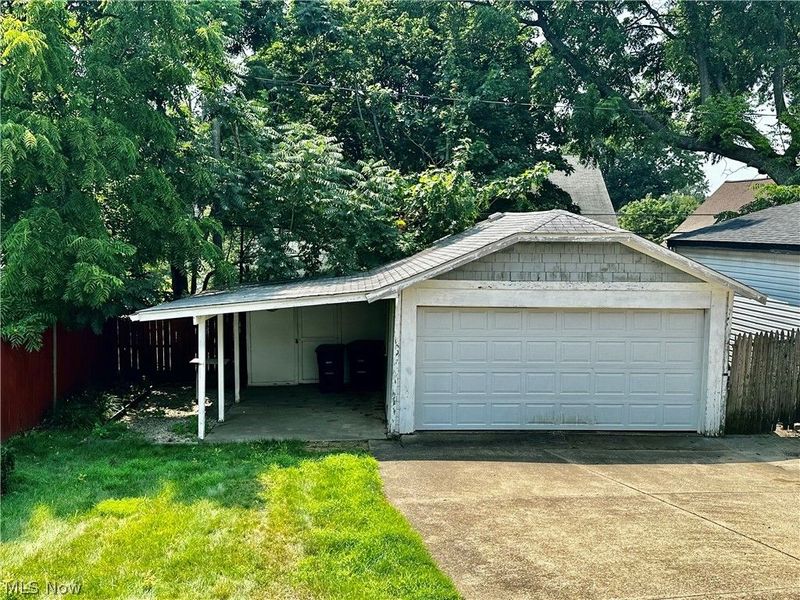 346 E Ido Avenue, Akron, OH 44301 Photo 2