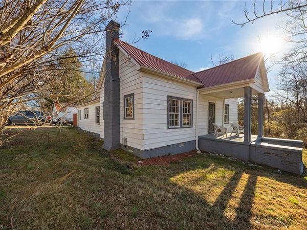 801 Whitsett Avenue, Gibsonville, NC 27249