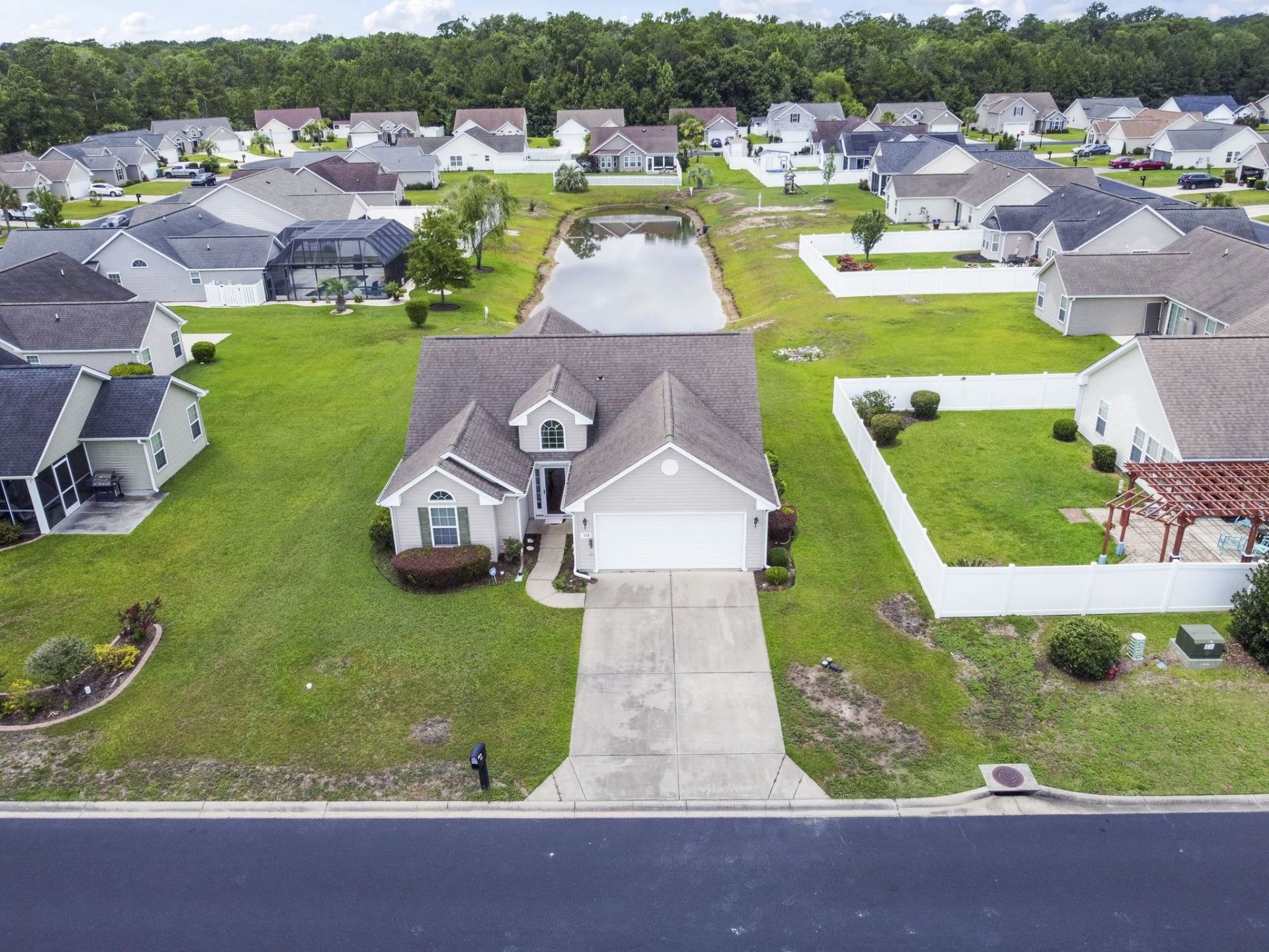 308 Barton Loop Photo 17