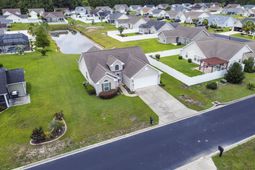 308 Barton Loop photo 4