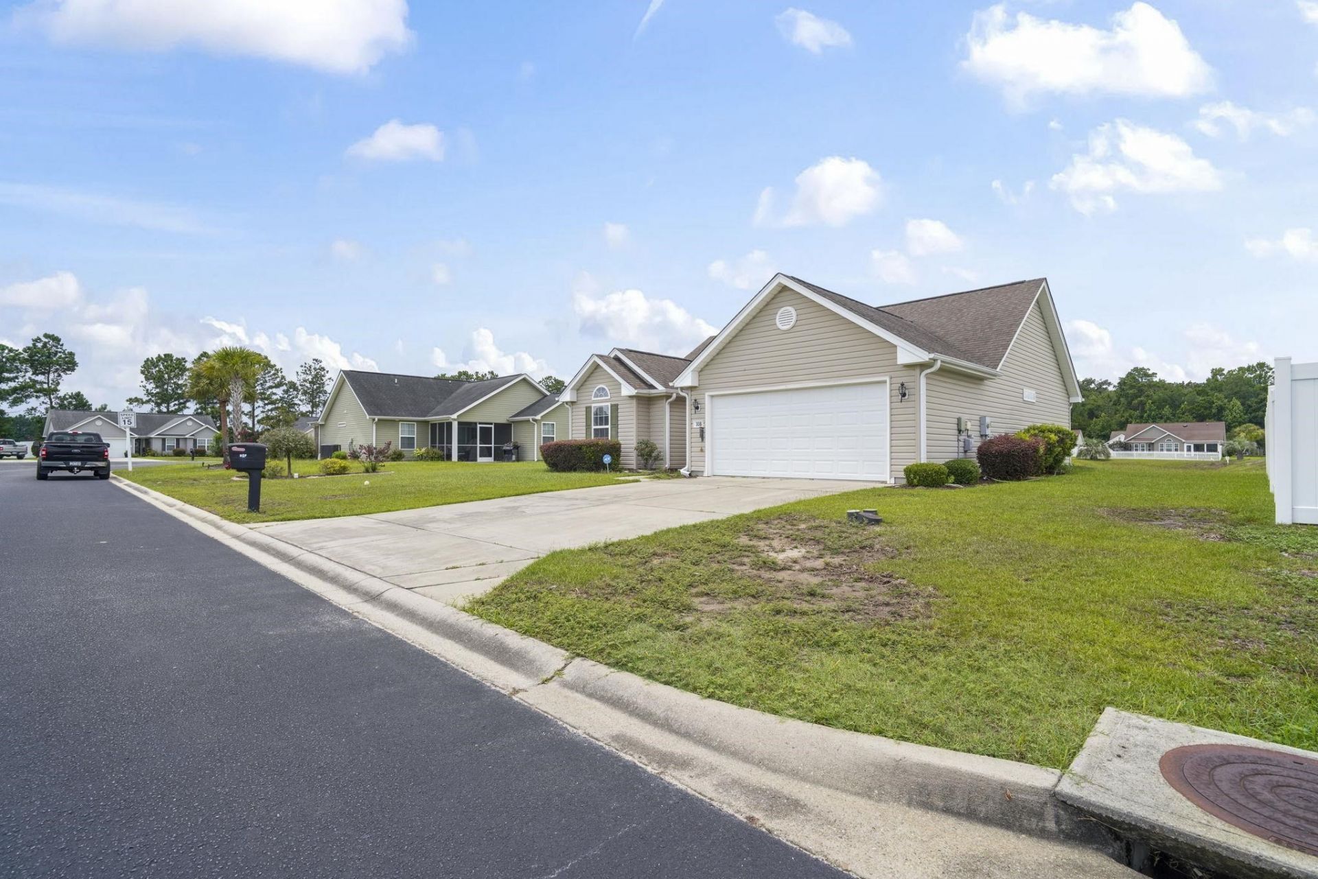 308 Barton Loop Photo 20