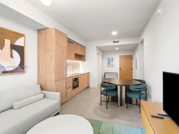 11 NE 6th St , Unit 2204, Miami, FL 33132