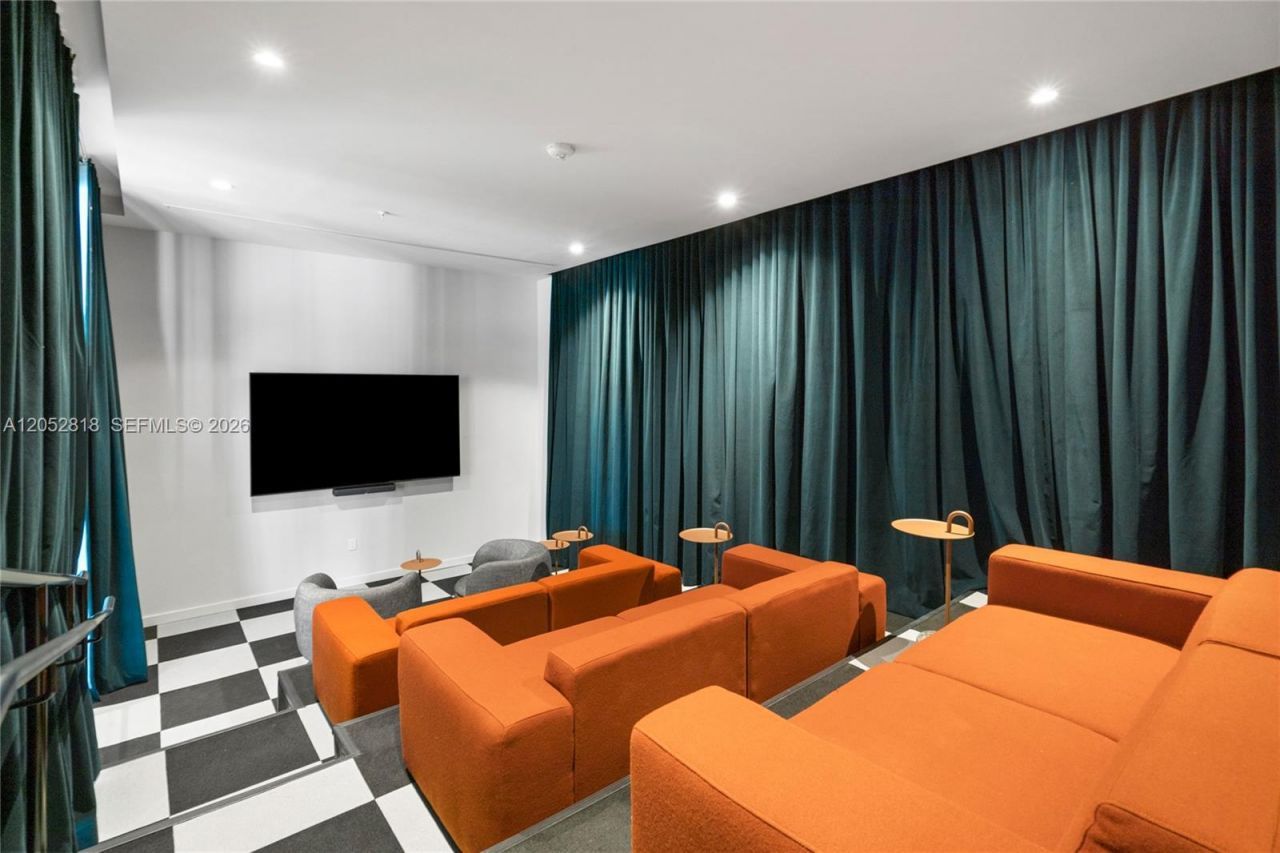 11 NE 6th St , Unit 2204, Miami, FL 33132 Photo