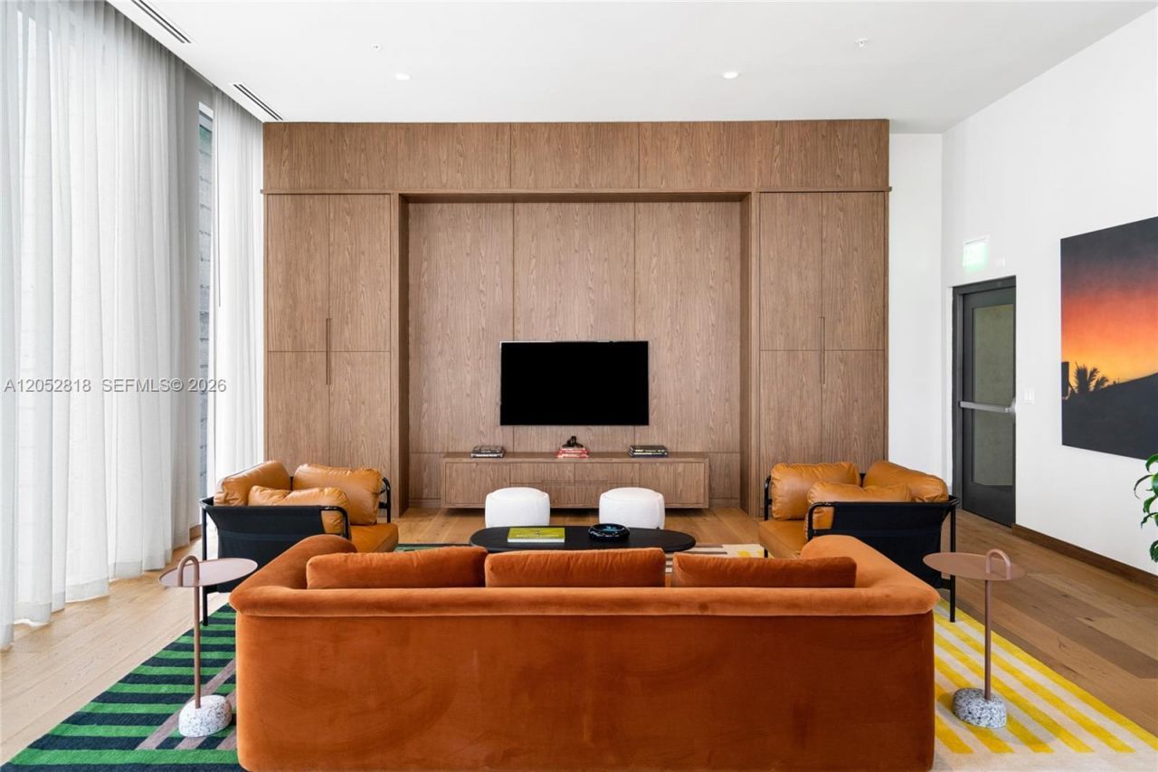 11 NE 6th St , Unit 2204, Miami, FL 33132 Photo
