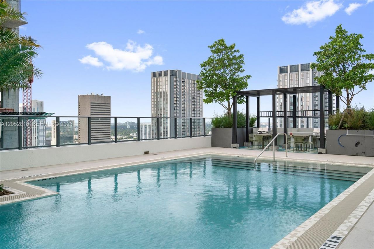 11 NE 6th St , Unit 2204, Miami, FL 33132 Photo