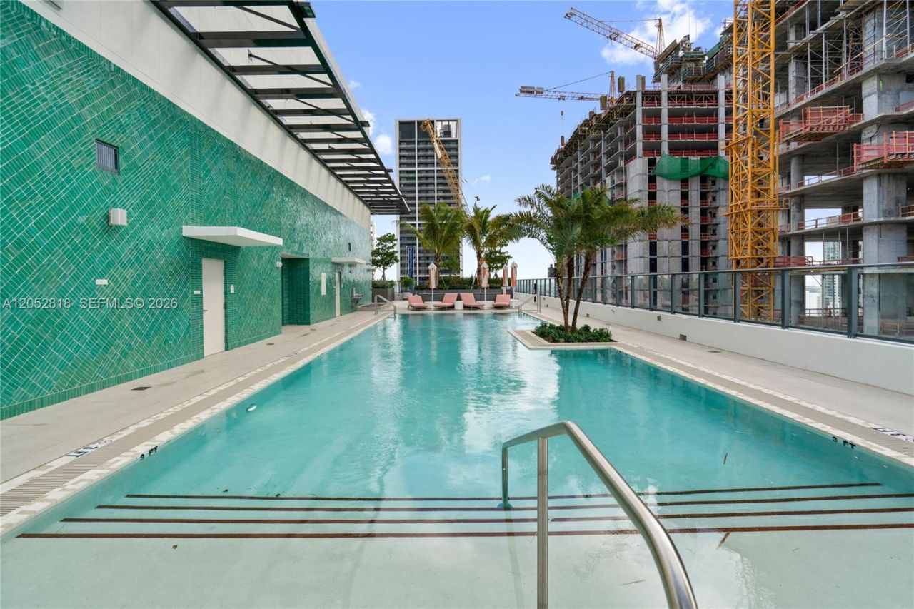11 NE 6th St , Unit 2204, Miami, FL 33132 Photo