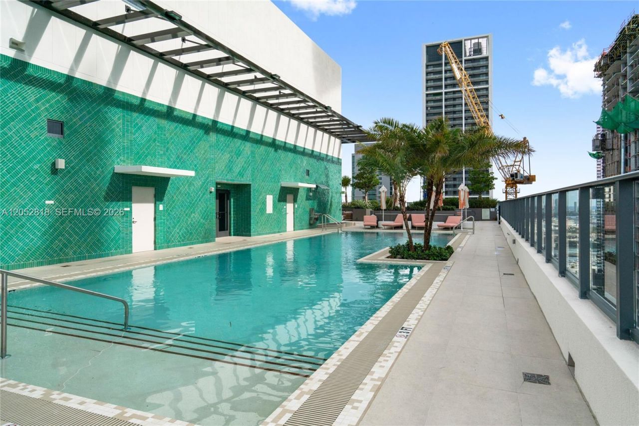 11 NE 6th St , Unit 2204, Miami, FL 33132 Photo