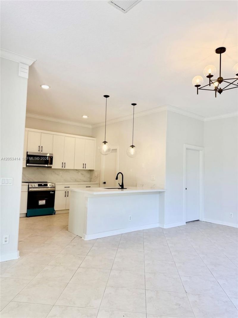 4946 SW 38th Way , Hollywood, FL 33312 Photo
