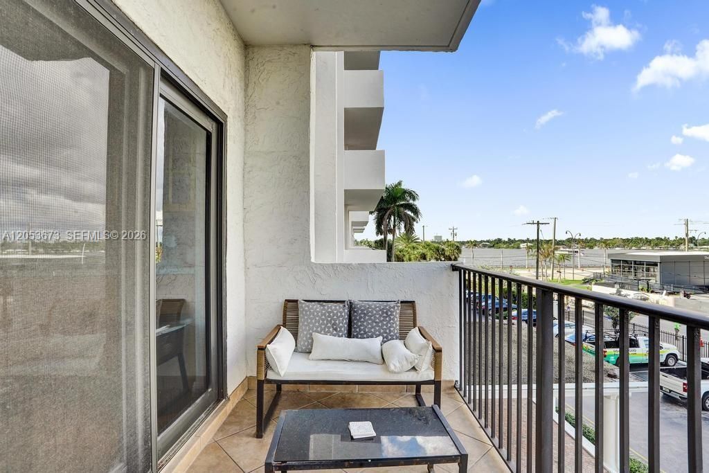 1201 S Ocean Dr , Unit 310N, Hollywood, FL 33019 Photo