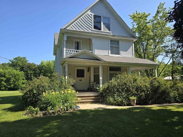 114 W MILL STREET, Plainfield, WI 54966