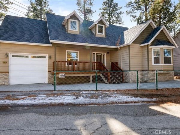 301 S Shakespeare Ln, Big Bear City, CA 92314