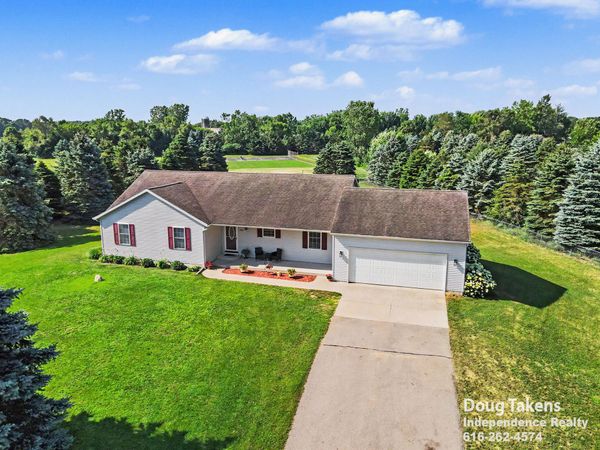 2766 Otuna Court, Dorr, MI 49323