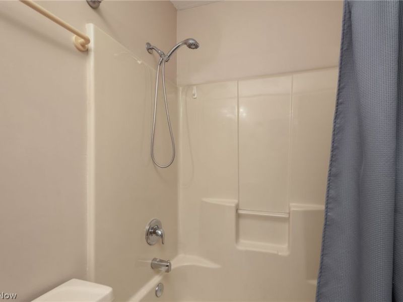 1613 Lakeview Avenue, Lorain, OH 44053 Photo 11