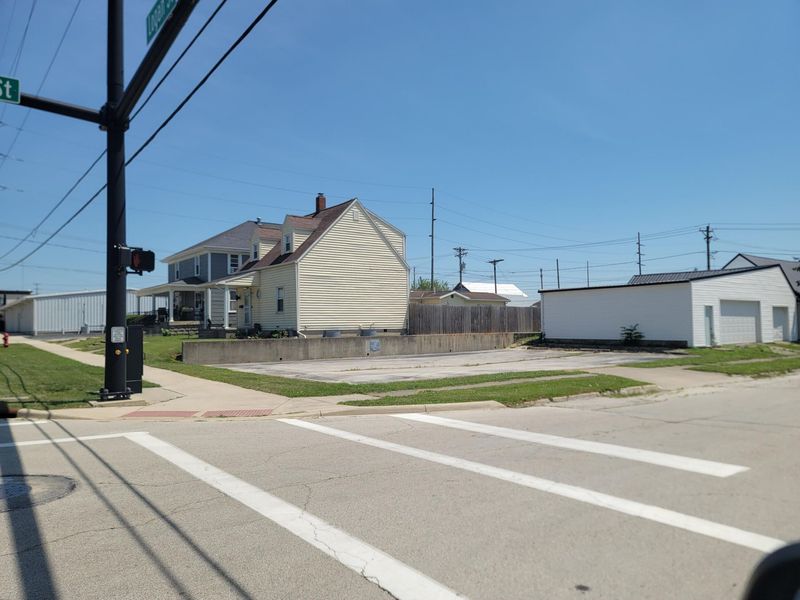 130 W Logan Street, Celina, OH 45822 Photo 4