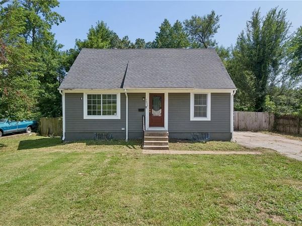 7605 E 50th Street, Kansas City, MO 64129