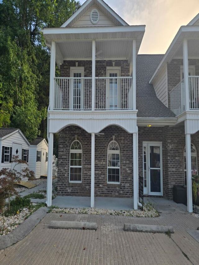 1328 Waterway Dr.  Photo 4