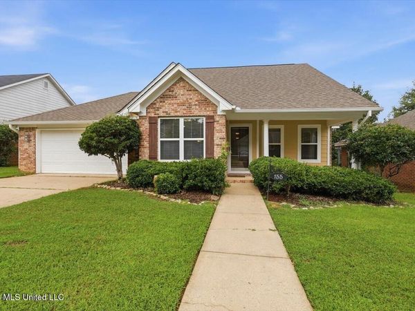155 Basswood Circle, Brandon, MS 39047