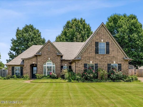 3830 Marcia Louise Drive, Southaven, MS 38672