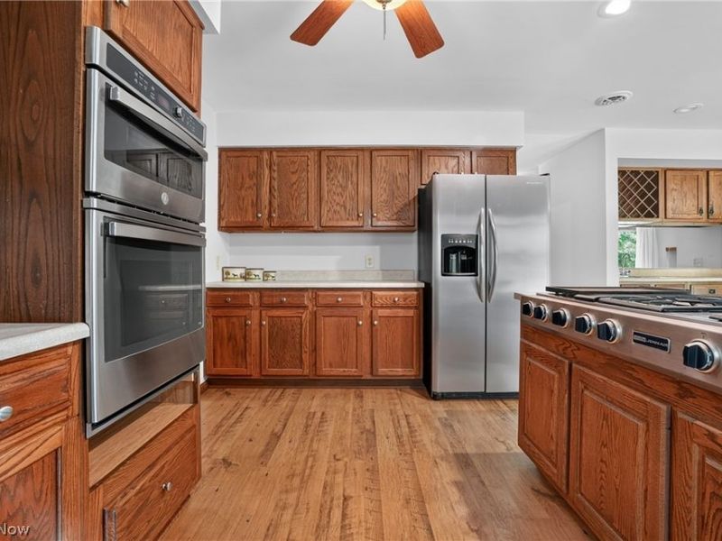 12757 Chamberlain Road, Aurora, OH 44202 Photo 10