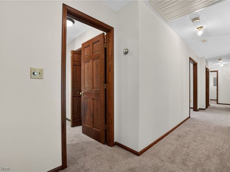 12757 Chamberlain Road, Aurora, OH 44202 Photo 33
