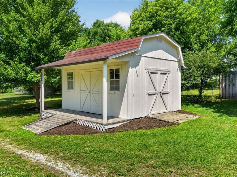 12757 Chamberlain Road, Aurora, OH 44202 Photo 38