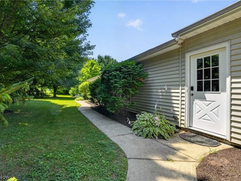 12757 Chamberlain Road, Aurora, OH 44202 Photo 42