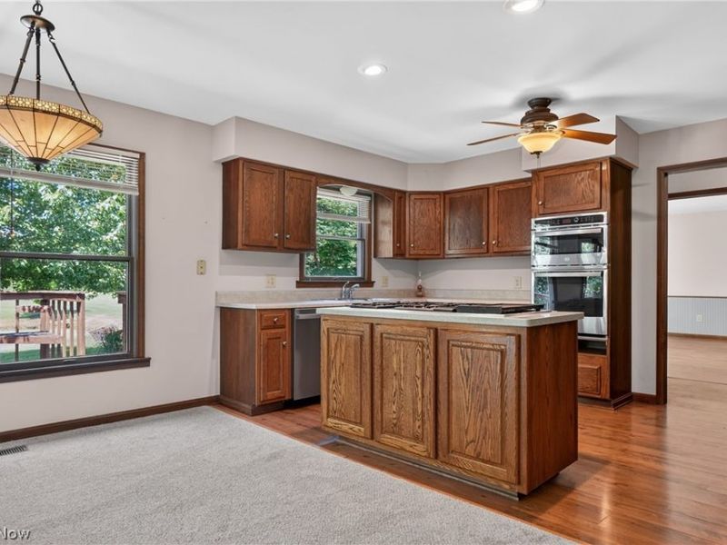 12757 Chamberlain Road, Aurora, OH 44202 Photo 7