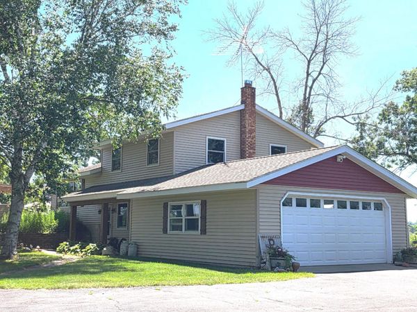 1200 301st Avenue NW, Isanti, MN 55040