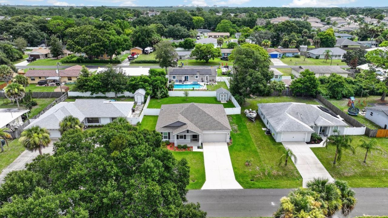 2323 Fern Palm Drive, Edgewater, FL 32141 Photo