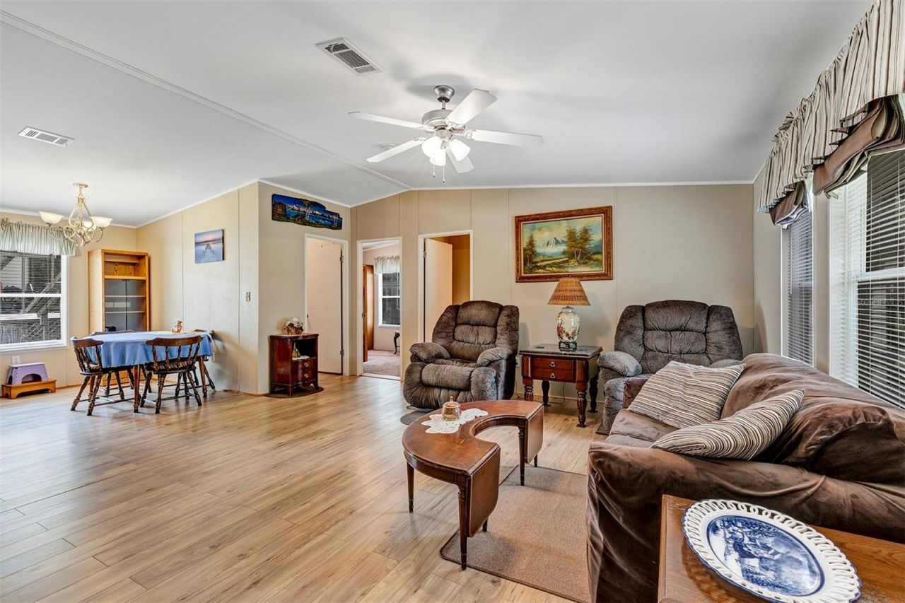 2756 NE 34th Road , Coleman, FL 33521 Photo