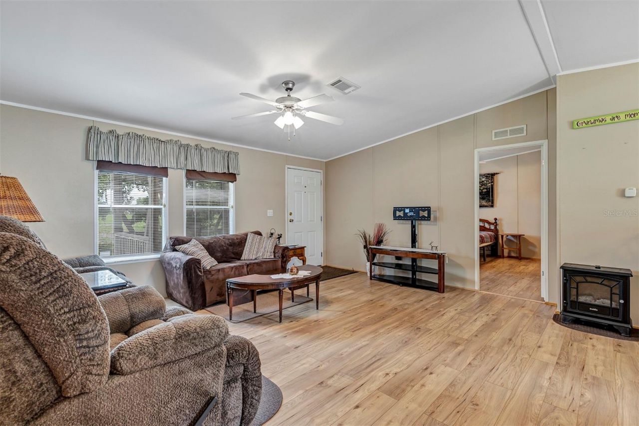2756 NE 34th Road , Coleman, FL 33521 Photo