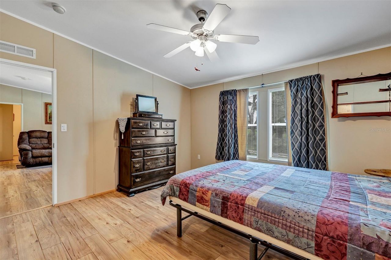 2756 NE 34th Road , Coleman, FL 33521 Photo