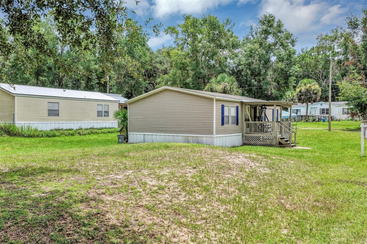 2756 NE 34th Road , Coleman, FL 33521 Photo