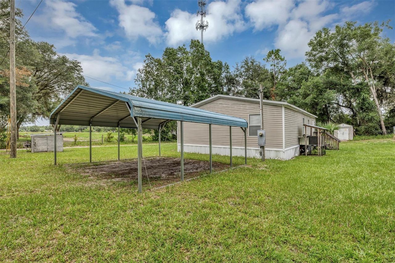 2756 NE 34th Road , Coleman, FL 33521 Photo