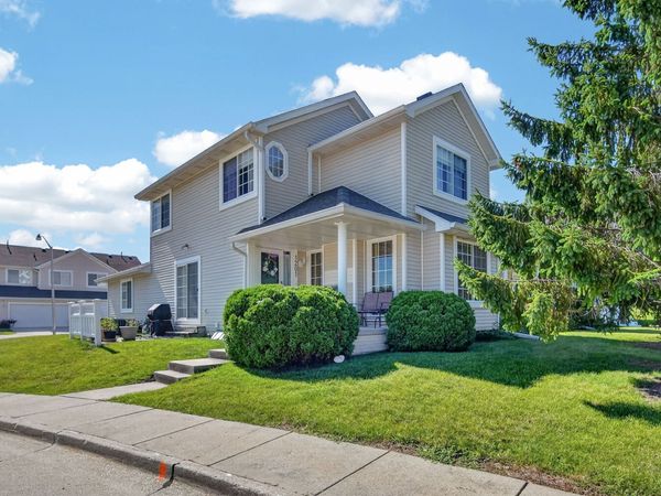 4425 Mills Civic Parkway, Unit 1201, West Des Moines, IA 50265